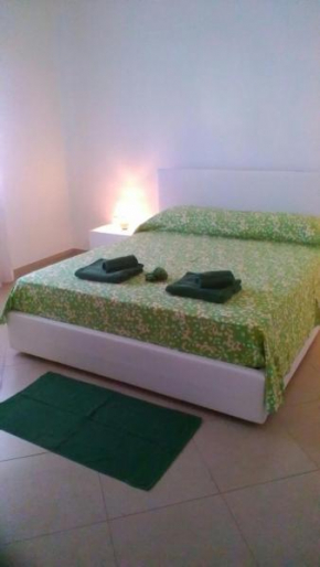 Flat by Lello